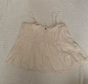 Cream Tank Top Size XL Like New thumbnail 1