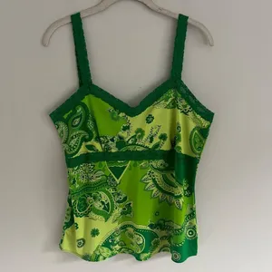 Green Paisley‎ Print Bob Mackie Studio Tank Top thumbnail 2