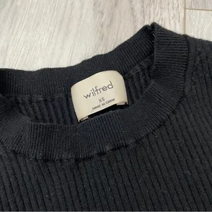 Aritzia Wilfred Ribbed Knit Sleeveless Crop Tank Top Black (XSmall) thumbnail 2