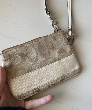 Coach Vintage tan monogrammed wristlet wallet thumbnail 4