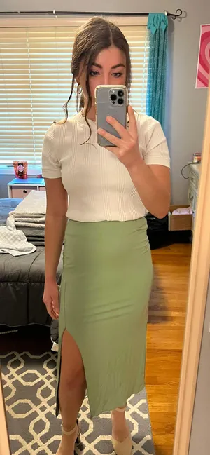 Green Skirt thumbnail 2
