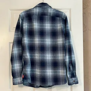 Wrangler Blue Plaid Button Up Long Sleeve Shirt Medium thumbnail 3