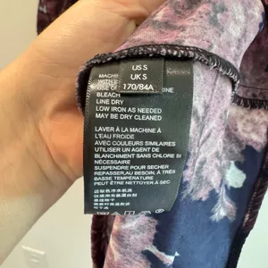 Urban Outfitters Floral Velvet Mini Dress Purple Black Puff Sleeve Smocked Small thumbnail 5