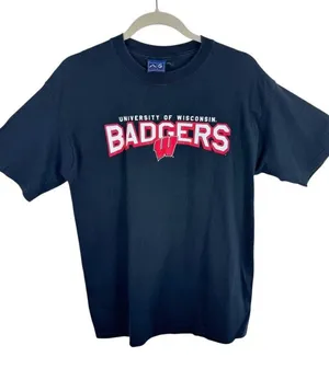 Vintage 100% Cotton Wisconsin Badgers Short Sleeve‎ Crew Neck T-Shirt Woman's L thumbnail 1
