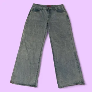 Edikted Denim Jeans wide leg  thumbnail 1