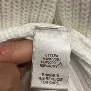 John Paul Richard 100% Acrylic Broach Button White Knit Cardigan Med #763 thumbnail 7