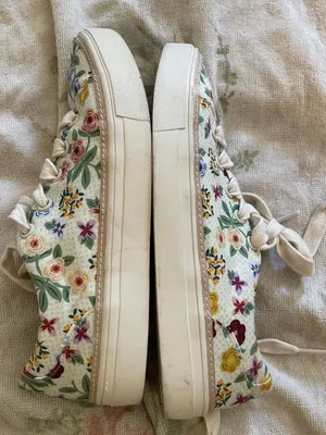 Toms sneakers floral design shoes size 7.5 women’s spring thumbnail 9