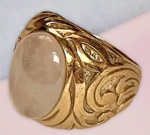 Rose Quartz Gold Ring thumbnail 1