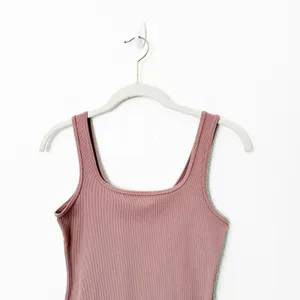 [Abercrombie & Fitch] Dusty Pink Seamless Rib Knit Scoop Neck Bodysuit Sz Medium thumbnail 4