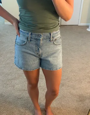 Abercrombie mid rise a-line shorts thumbnail 3