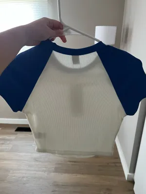 Shein top  thumbnail 3
