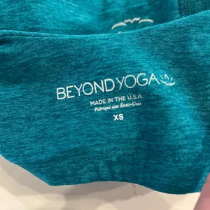 Beyond Yoga Focus Cropped Tank Blue Green Spacedye In XS‎ thumbnail 4
