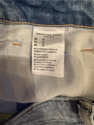 American Eagle Mom Short Distressed Denim Shorts – Size 12 thumbnail 6