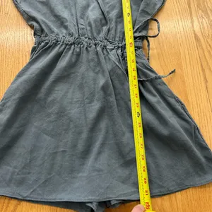 Theory Short Sleeve‎ Linen Blend Wrap Front Romper Size 8 Gray Minimalist thumbnail 10