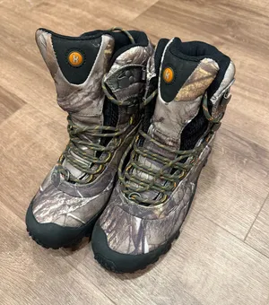 Real tree camo boots thumbnail 1