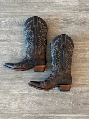 Shyanne Women's Loretta Western Snip Toe Boots, Size 5M thumbnail 2