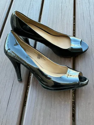 Merona Patent Leather Peep-Toe High Heels in Black🖤 thumbnail 4