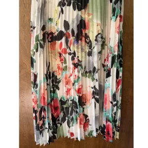 Presley Skye sz M Crinkled Watercolor Floral Print Maxi Dress Feminine Whimsical thumbnail 7