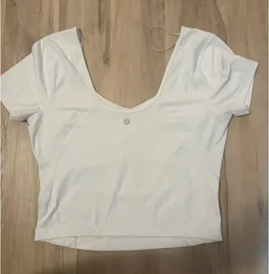 Lululemon align tee thumbnail 2