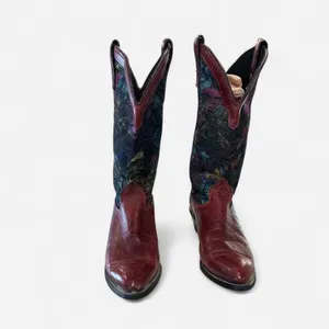 Vintage 90s Capezio Red Leather & Tapestry Western Boots Rare Pair thumbnail 6