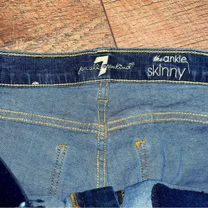 7 For All Mankind Maternity Skinny Jeans thumbnail 4