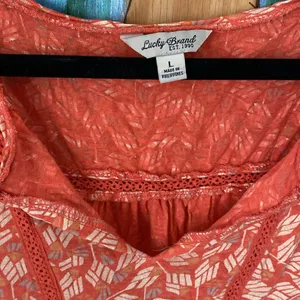 Lucky brand sleeveless blouse size large stretchy thumbnail 2