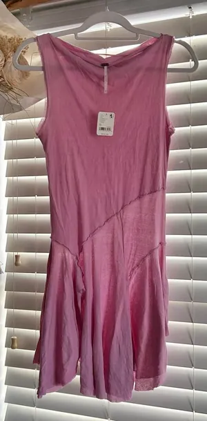 Free People Pink Asymmetrical Ruffle Romantic whimsi Mini Dress Tunic XS thumbnail 1