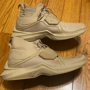 Puma x Fenty Rihanna Women's Trainer Hi 'Sesame' Tan Leather‎ Size 8.5 thumbnail 1