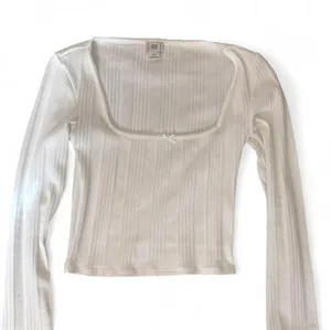 BDG Urban Outfitters top thumbnail 1
