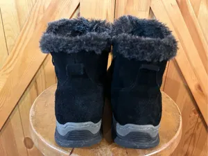 Staheekum Olivia Black Suede Womens Size 10 Cozy Plush Lining Boots thumbnail 4