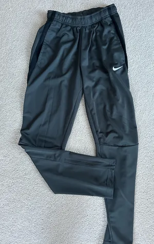 Nike Sweatpants thumbnail 1