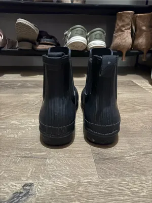 Hunter Black Short Chelsea Rain Boots for Men thumbnail 5
