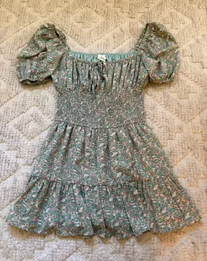 Spring Dress! Green Size M thumbnail 1
