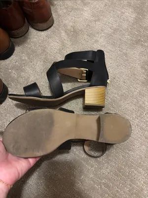 Women’s Black Strappy Buckle Sandals Size 7.5 thumbnail 2