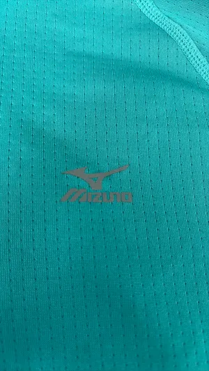 Mizuno Quarter Zip thumbnail 2
