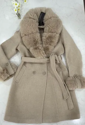 EMPRADA Women's Cream Faux Fur Collar Long Coat thumbnail 1
