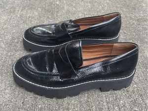 Franco Sarto Balin Black Crinkled Patent Lug Sole Penny Loafers W 7M Platform thumbnail 1