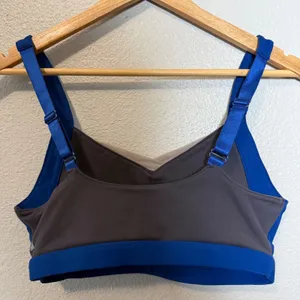 Fabletics Blue Grey Sports Bra Medium Support‎ Activewear Athletic Tank Top thumbnail 6