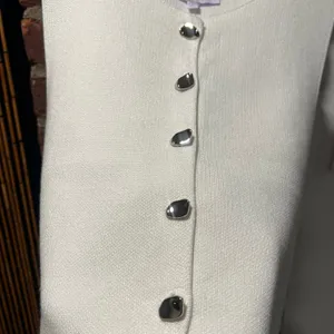 Minimalist Quiet Luxury White Button-Front Knit Vest Sweater Shell New M thumbnail 3