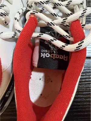 Size US 6 Women’s reebok classic white/red/black leather shoes (m12) thumbnail 5