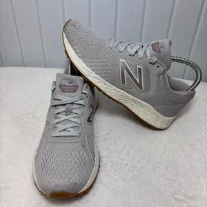 New Balance Gray Running Shoes Size 7.5‎ thumbnail 7