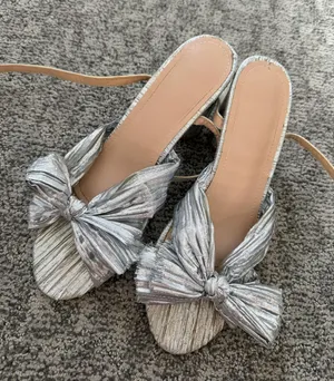 Amazon bow heels thumbnail 1