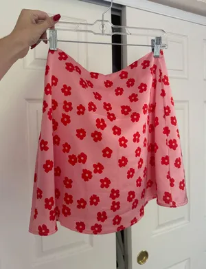 Pink And Red Daisy Skirt thumbnail 1