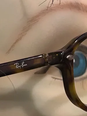Ray-Ban Tortoise Shell Sunglasses Arm - Brown and Amber frame and case only thumbnail 3