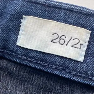 Gap • Navy Blue Pleated Cuff Shorts thumbnail 3