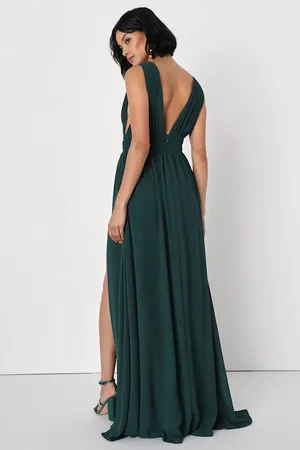 Lulu’s Heavenly Hues Forest Green maxi dress with V-neckline & flowy skirt thumbnail 2