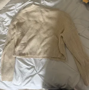Kendall + Kylie Sweater thumbnail 3