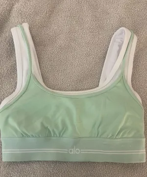 alo mint bra size xs never worn! matching leggings on my page! thumbnail 1