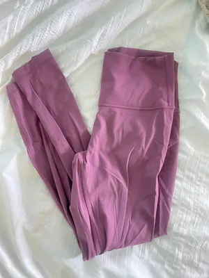 Lululemon Wunder Under Leggings thumbnail 4