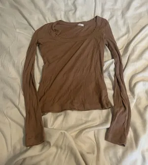 Cotton On Scoop Neck Shirt thumbnail 1